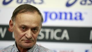 Щанги федерацията е глобена 500 000 долара и може да пропусне световното