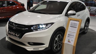 Новата "<span class="highlight">Хонда</span>" HR-V може сама да спазва ограниченията
