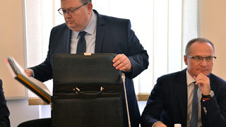 Цацаров поиска още два имунитета на кандидати в местния вот
