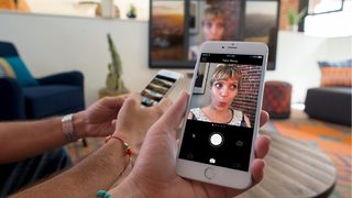 Apple има таен проект за разработка на изкуствен интелект