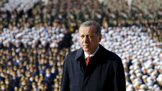Управлението на Ердоган печели все повече критики преди изборите