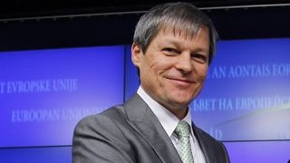 Бивш еврокомисар е предложен за нов премиер на Румъния