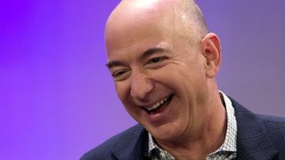 Космическата ракета New Shepard на Blue Origin се приземи успешно (видео)