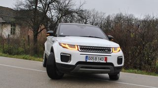 Фоторазказ: Стана ли по-добър най-продаваният "<span class="highlight">Рейндж</span> <span class="highlight">Роувър</span>" след фейслифта
