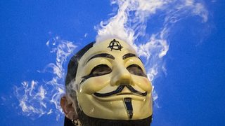 "Анонимните" обвиниха технологична компания в подкрепа на "Ислямска държава"
