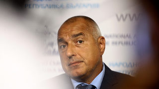 Цитат на деня: Който пие ракия, пуши цигара, яде сланина, няма друг да му плаща лечението