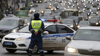 Четирима души са ранени при експлозия на спирка в Москва