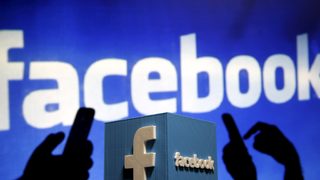 Facebook пуска нова социална платформа за професионалисти