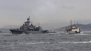 Руски <span class="highlight">кораб</span> открил огън срещу <span class="highlight">риболовен</span> <span class="highlight">кораб</span> на Турция