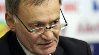 Федерацията по щанги е освободила всичките си петима служители
