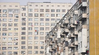 Затяга се режимът при деклариране на покупка на имот в София