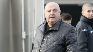Руснак беше назначен за треньор на "Славия"
