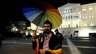 Гърция разреши съвместното съжителство за еднополовите двойки