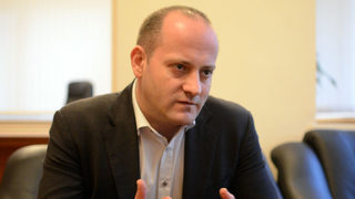 Радан Кънев за ставащото в ДПС: Пошъл мафиотски театър и гавра със семейната традиция
