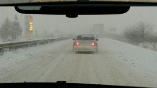 Троянският <span class="highlight">проход</span> е затворен, "Тракия" около Стара Загора не е почистена от снега (обновена в 18 ч.)