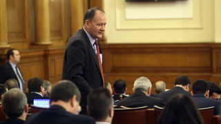 Миков: Заплахата за плурализма в медиите не е Петър Волгин