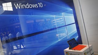 Microsoft коригира още шест сериозни пропуска в Windows и Office