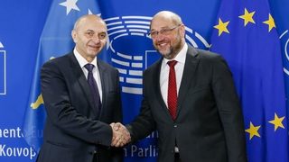 Всички български евродепутати подкрепиха асоциирането на Косово към ЕС