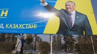 Казахстан осъди "бирения крал" Тулешов на 21 г. затвор за опит за държавен преврат