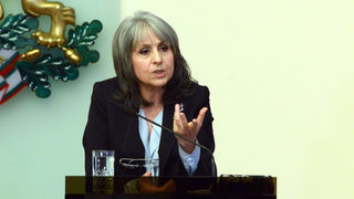 Маргарита Попова даде знак, че <span class="highlight">е</span> <span class="highlight">готова</span> да се кандидатира <span class="highlight">за</span> <span class="highlight">президент</span> (допълнена)
