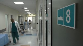 Еврокомисията: Българското здравеопазване е скъпо, с грешна структура и спорна ефективност