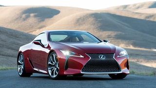 Купето "Лексус" LC500 се роди от впечатляващ концептуален автомобил