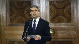 Депутати поискаха президентът да наложи вето на Закона за обществените поръчки