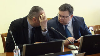 Постове и лостове, или когато депутатите избират членове на ВСС