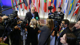 Борисов: Спираме поръчките не за да унижим фирмите