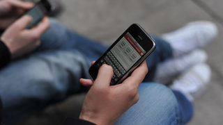Google и телекомите подготвят края на SMS-ите