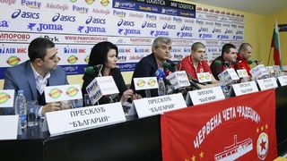 Привърженици на ЦСКА събират 60 хил. лева за статуя на Христо Стоичков