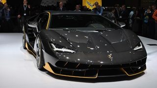 Юбилейно "<span class="highlight">Ламборгини</span>" беше разпродадено преди да бъде показано