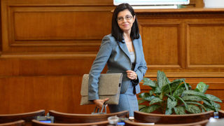 До дни се чакат поправките в закона за професионалното образование, обяви Кунева