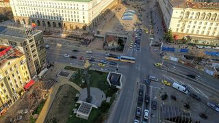 Новото ларго от високо