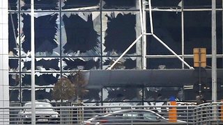 Фотогалерия: Тероризмът удари сърцето на Европа