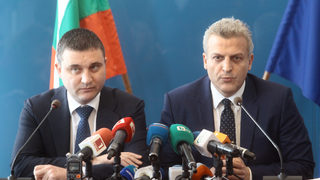 Москов: Анонимни чиновници и лекари са преговаряли за 60% по-малко пари за онкоболни