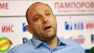 Баскетболните клубове отхвърлиха предложението на Папазов за финална четворка