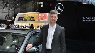 Д-р Михаел Хафнер от "Мерцедес": Няма неразрешими проблеми пред появата на автономни автомобили