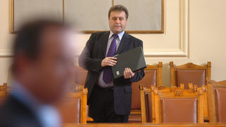 <span class="highlight">Нихат</span> <span class="highlight">Кабил</span> оглави ДПС в София