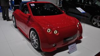 <span class="highlight">Корейци</span> направиха спортен електромобил с пробег над 700 километра.