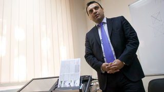 Министърът на транспорта предлага три закона да заменят Закона за движение по пътищата
