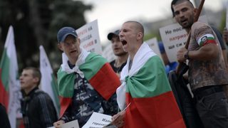 За батките, войните и други видове нови патриоти