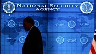 <span class="highlight">NSA</span> поиска удължаване на програмите <span class="highlight">за</span> онлайн шпионаж