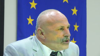 "Зелените човечета" вече правят тактически учения