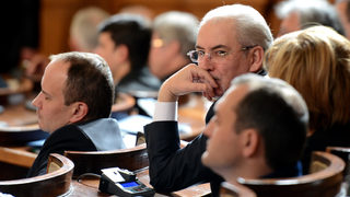 За "берлинчаните", "желираните понички" и ДОСТ