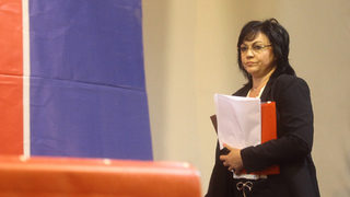 Нинова отнема привилегиите на партийното ръководство