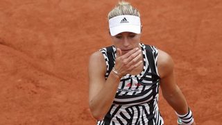Шампионката от Australian Open отпадна на старта в Париж
