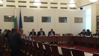 Новите водачи ще получават по-малко контролни точки