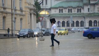 Видео: Новините в 100 секунди
