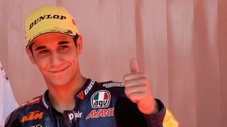Пилот от Moto2 загина на пистата в Барселона